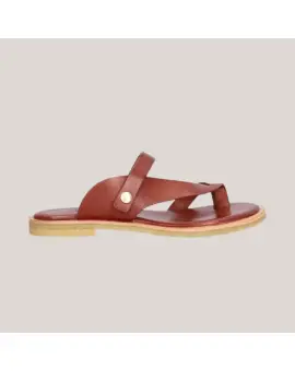 T7002 Sandal i cognac farve med gummi sål og remme - Sandaler